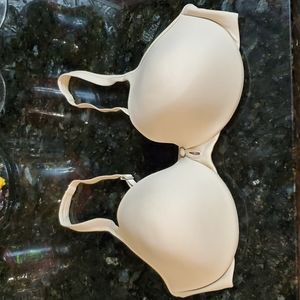Bali 36C Bra NWOT